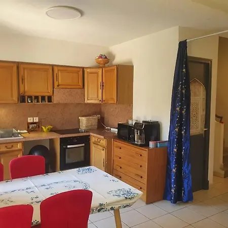 Maison Confortable A Avec Jardin Prive *